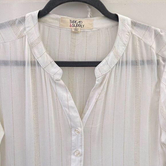 Thread & Supply Women's White Metallic Gold Stripes Roll Tab Sleeve Blouse Small - Picture 2 of 5